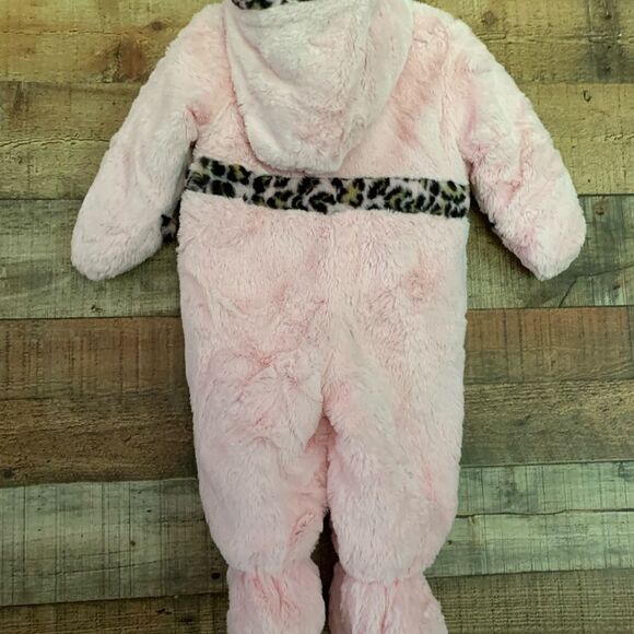 Rothschild pink and leopard hooded footie, 6-9mths - Picture 8 of 11